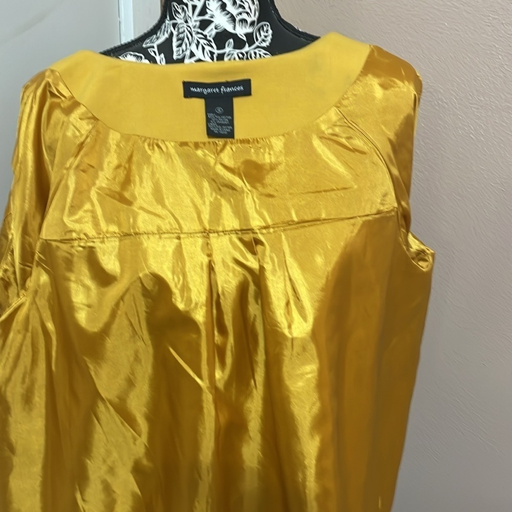 Margaret M Yellow Cape Jacket Modern Structured Design - Picture 9 of 12